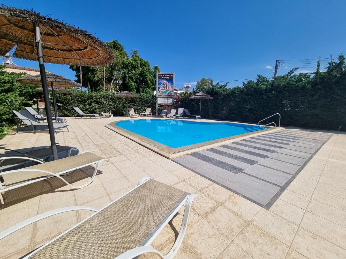 Shades Of Blue Apartment Ларнака Екстериор снимка